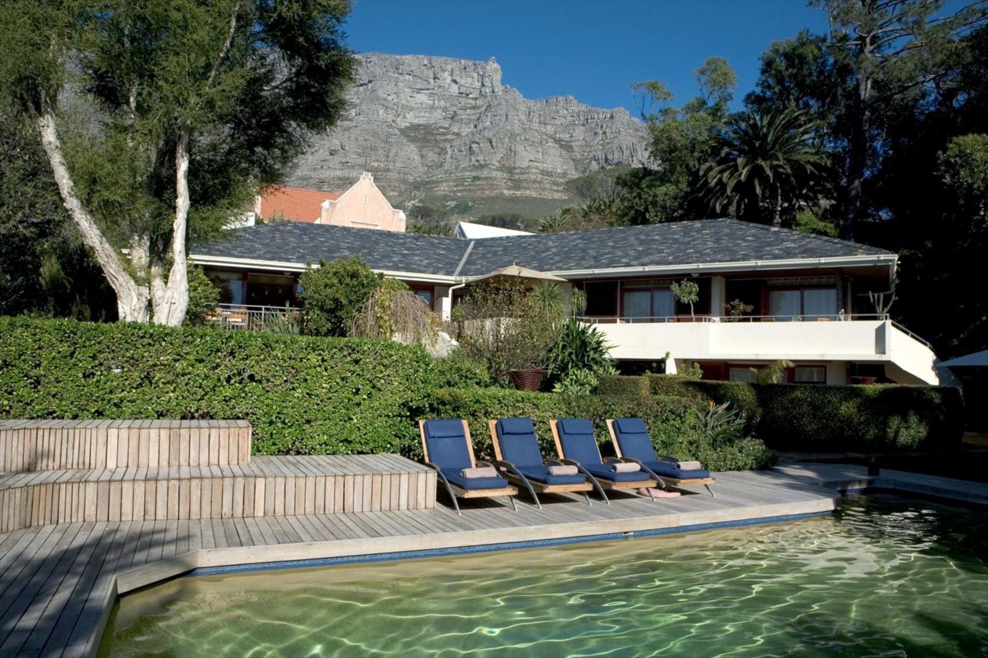 Lezard Bleu Guest House Cape Town Exterior photo