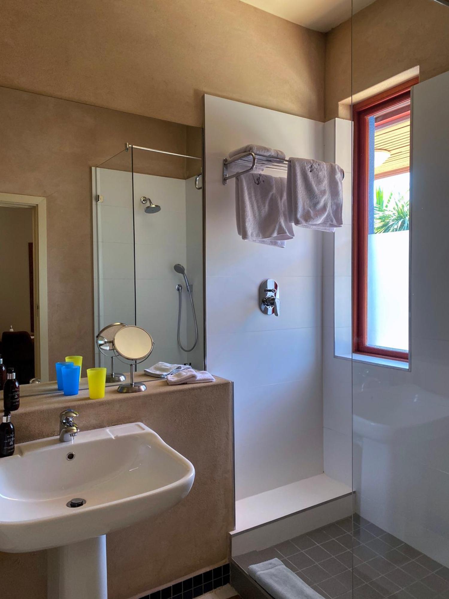 Lezard Bleu Guest House Cape Town Exterior photo